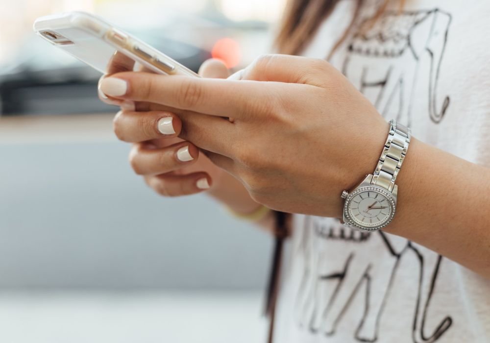 Названа неожиданная опасность смартфонов для зрения