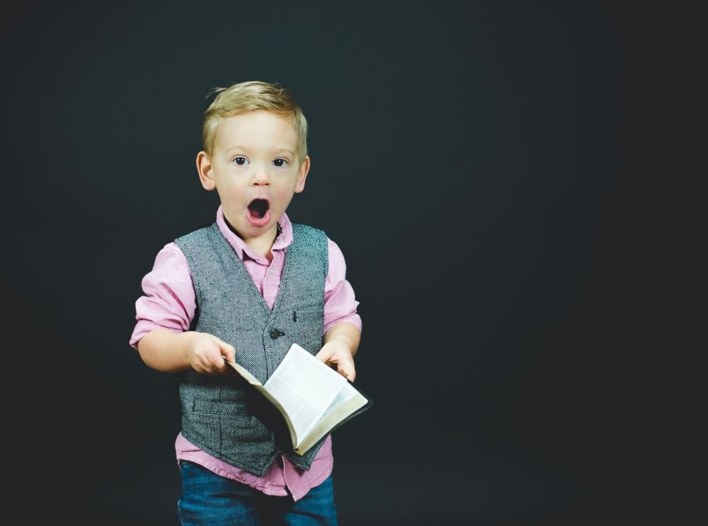 Дети с возрастом меньше верят взрослым